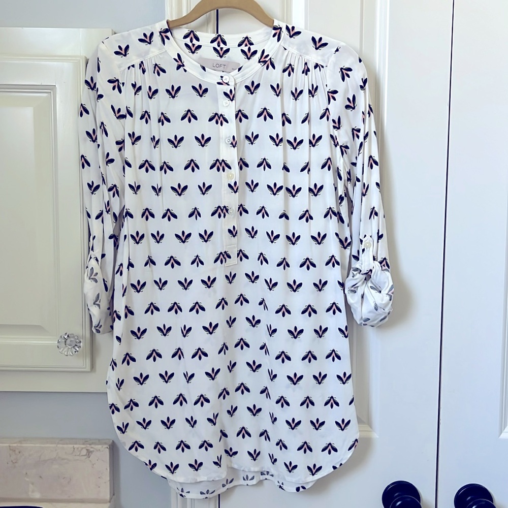 LOFT White and Black Patterned Blouse